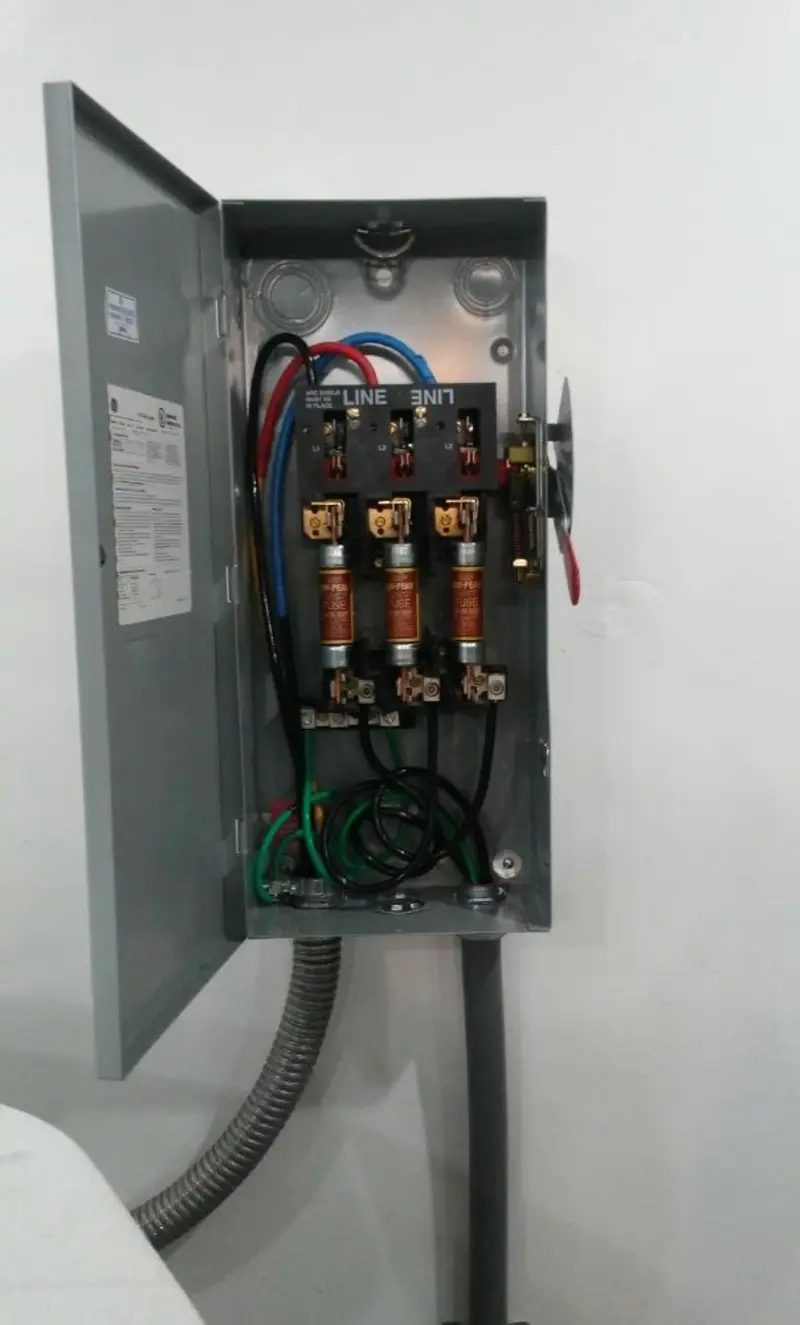 Three-phase disconnect switch installed for Electrical Wiring & Rewiring in Glen Rock